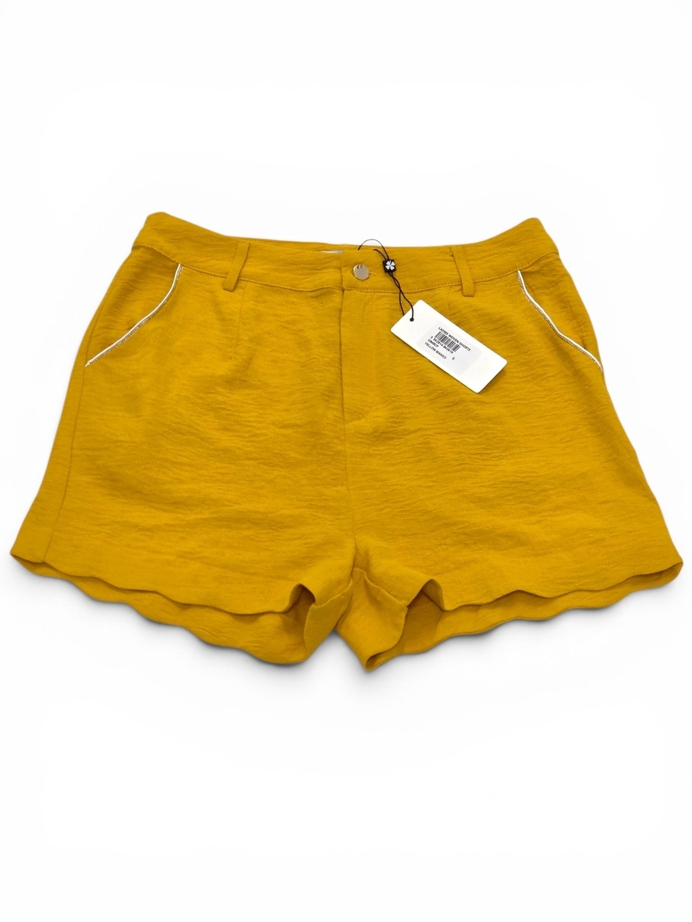 NWT Molly Bracken Scalloped Hem Shorts in Yellow Mango – Size S